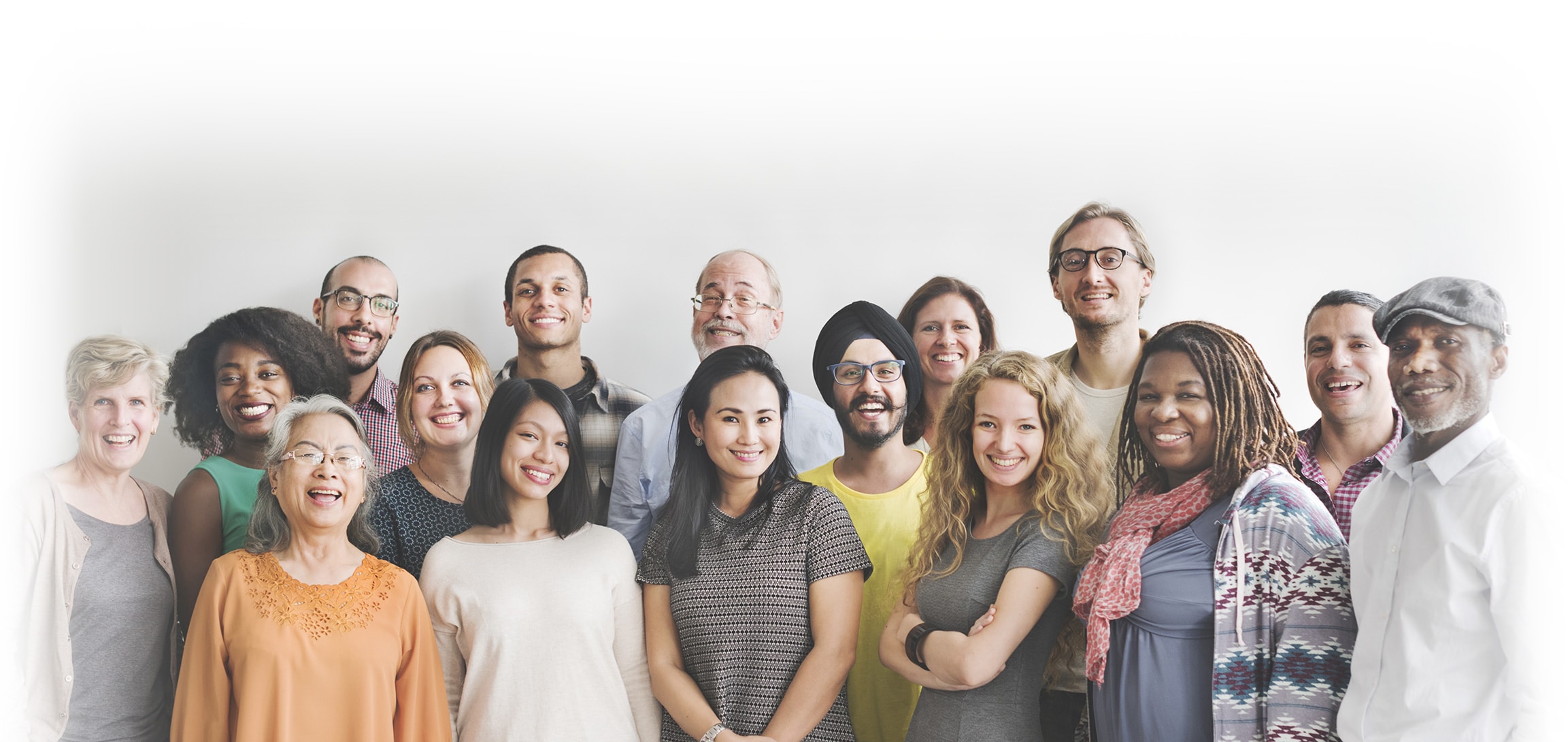 Groupe de patients souriants - déficit en facteur de coagulation rare - Hemophilink